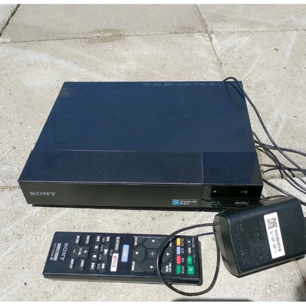 Sony BDP-BX350 Blu-ray Disc Player, W/ Remote